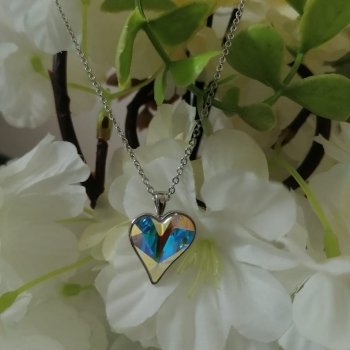 Love Pendant Medium-Sized 